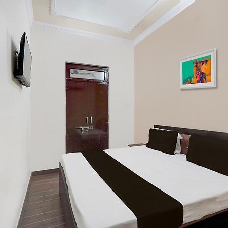 Oyo Hotel Maharaja Palace メーラト エクステリア 写真