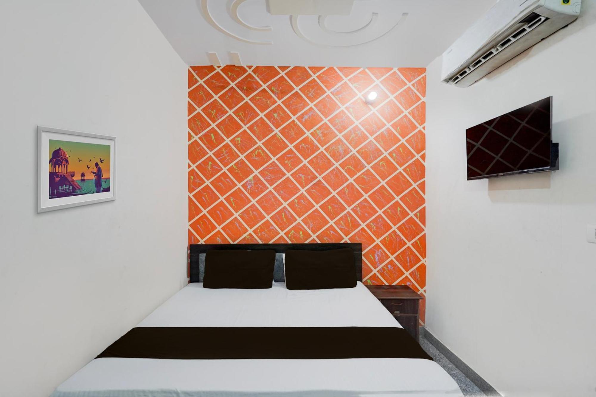 Oyo Hotel Maharaja Palace メーラト エクステリア 写真